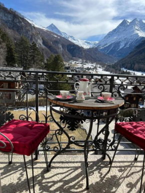 Heida, studio ensoleillé au village avec magnifique vue sur la Dent-Blanche